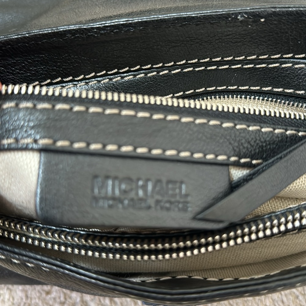 SALE🔥🔥Vintage Michael Kors Genuine Leather Black Purse Shoulder Bag - Picture 9 of 12